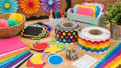 Picture for category Calendars & Displays